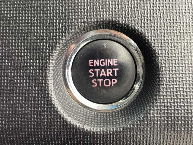 トヨタ ポルテ G 鹿児島県 2015(平27)年 3.9万km ホワイトパールクリスタルシャイン 純正ＳＤナビゲーション/・地デジＴＶ/・ＣＤ/・FM/AMラジオ/・Bluetooth/ドライブレコーダー/パワースライドドア【助手席側】/HIDパッケージ/スマートエントリーパッケージ/・スマートエントリー/スタートシステム/・イモビライザー/ナビレディパッケージ/・ステアリングスイッチ/・バックカメラ/SRSエアバック【運転席/助手席】/快適温熱シート【運転席】/取扱説明書