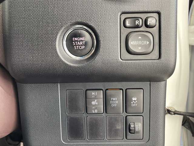 トヨタ ポルテ G 鹿児島県 2015(平27)年 3.9万km ホワイトパールクリスタルシャイン 純正ＳＤナビゲーション/・地デジＴＶ/・ＣＤ/・FM/AMラジオ/・Bluetooth/ドライブレコーダー/パワースライドドア【助手席側】/HIDパッケージ/スマートエントリーパッケージ/・スマートエントリー/スタートシステム/・イモビライザー/ナビレディパッケージ/・ステアリングスイッチ/・バックカメラ/SRSエアバック【運転席/助手席】/快適温熱シート【運転席】/取扱説明書