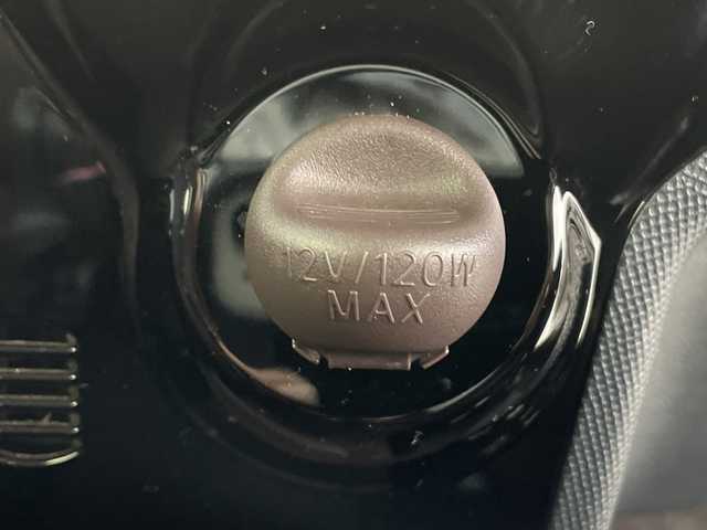 トヨタ ポルテ G 鹿児島県 2015(平27)年 3.9万km ホワイトパールクリスタルシャイン 純正ＳＤナビゲーション/・地デジＴＶ/・ＣＤ/・FM/AMラジオ/・Bluetooth/ドライブレコーダー/パワースライドドア【助手席側】/HIDパッケージ/スマートエントリーパッケージ/・スマートエントリー/スタートシステム/・イモビライザー/ナビレディパッケージ/・ステアリングスイッチ/・バックカメラ/SRSエアバック【運転席/助手席】/快適温熱シート【運転席】/取扱説明書