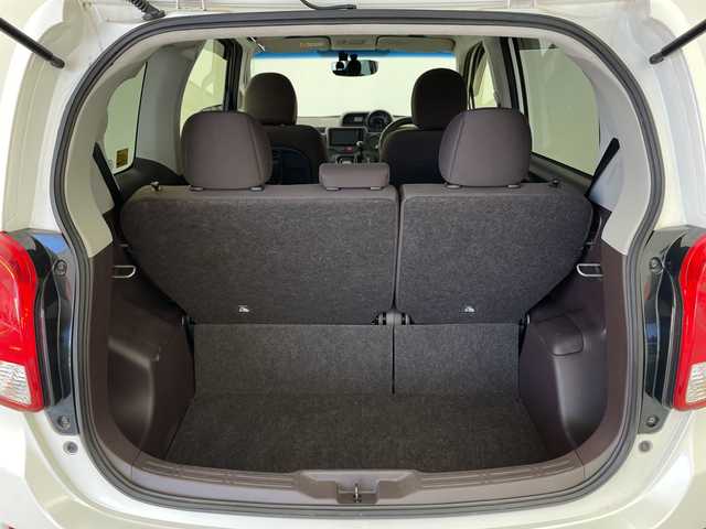 トヨタ ポルテ G 鹿児島県 2015(平27)年 3.9万km ホワイトパールクリスタルシャイン 純正ＳＤナビゲーション/・地デジＴＶ/・ＣＤ/・FM/AMラジオ/・Bluetooth/ドライブレコーダー/パワースライドドア【助手席側】/HIDパッケージ/スマートエントリーパッケージ/・スマートエントリー/スタートシステム/・イモビライザー/ナビレディパッケージ/・ステアリングスイッチ/・バックカメラ/SRSエアバック【運転席/助手席】/快適温熱シート【運転席】/取扱説明書