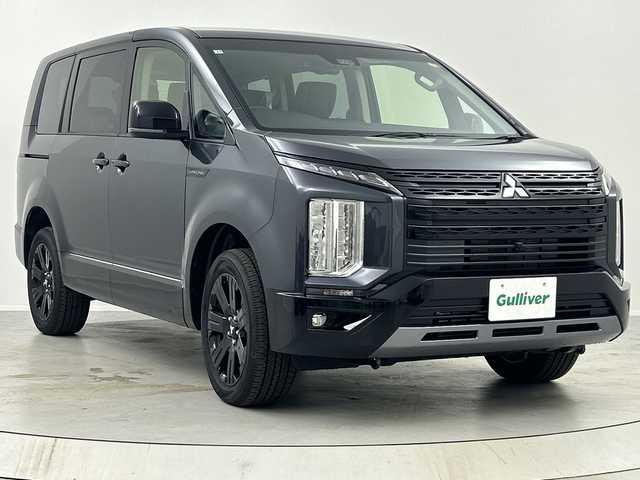 三菱 デリカＤ：５ シャモニー 福島県 2025(令7)年 0.1千km グラファイトグレーメタリック/ブラックマイカ /登録済未使用車//リアモニター取付パッケージ(25300円)//D:5専用ALPINE11型ナビゲーション(322300円)/CD・DVD・BT・USB・MSV・HDMI・フルセグTV・スマホ連動//全方位カメラ　//両側パワースライドドア//レーダークルーズコントロール//シートヒーター//パワーシート//ステアリングヒーター//パドルシフト//パワーバックドア//ＬＥＤライト//ステアリングリモコン//オートハイビーム//レーンキープアシスト//取扱説明書//保証書