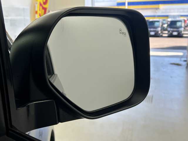 三菱 デリカＤ：５ シャモニー 福島県 2025(令7)年 0.1千km グラファイトグレーメタリック/ブラックマイカ /登録済未使用車//リアモニター取付パッケージ(25300円)//D:5専用ALPINE11型ナビゲーション(322300円)/CD・DVD・BT・USB・MSV・HDMI・フルセグTV・スマホ連動//全方位カメラ　//両側パワースライドドア//レーダークルーズコントロール//シートヒーター//パワーシート//ステアリングヒーター//パドルシフト//パワーバックドア//ＬＥＤライト//ステアリングリモコン//オートハイビーム//レーンキープアシスト//取扱説明書//保証書