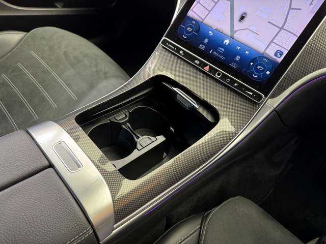 メルセデス・ベンツ Ｍ・ベンツ Ｃ２２０ｄ アバンギャルド　AMGライン 千葉県 2022(令4)年 5.3万km オブシディアンブラック リアアクスルステアリング /ベーシックパッケージ /純正ナビ /360°カメラ /ハーフレザーシート/パワーシート/シートヒーター /パワートランク /キーレスゴー /C43用19インチAW /ワイヤレスチャージング /レーダーセーフティパッケージ