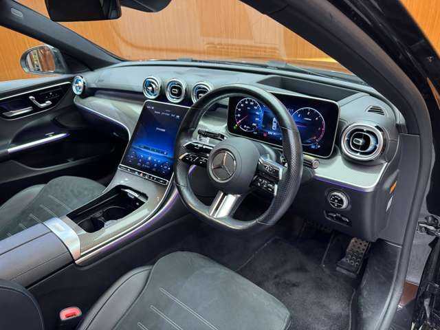 メルセデス・ベンツ Ｍ・ベンツ Ｃ２２０ｄ アバンギャルド　AMGライン 千葉県 2022(令4)年 5.3万km オブシディアンブラック リアアクスルステアリング /ベーシックパッケージ /純正ナビ /360°カメラ /ハーフレザーシート/パワーシート/シートヒーター /パワートランク /キーレスゴー /C43用19インチAW /ワイヤレスチャージング /レーダーセーフティパッケージ
