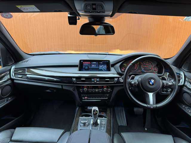 ＢＭＷ Ｘ５ xDrive 35d Mスポーツ 千葉県 2018(平30)年 1.2万km サファイアブラックP セレクトＰＫＧ　/パノラマＳＲ　/黒革シート　/ＡＣＣ　/ナビ　/ＴＶ　/３６０°/Ｂｌｕｅｔｏｏｔｈ接続　/ソフトクローズドア　/前後シートヒーター　/電動リアゲート　/ＬＥＤヘッドライト　/ＰＤＣ　/ＥＴＣ　/ドラレコ