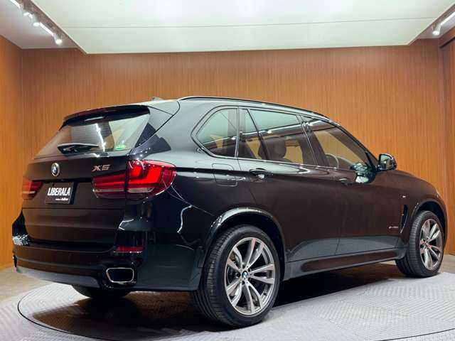 ＢＭＷ Ｘ５ xDrive 35d Mスポーツ 千葉県 2018(平30)年 1.2万km サファイアブラックP セレクトＰＫＧ　/パノラマＳＲ　/黒革シート　/ＡＣＣ　/ナビ　/ＴＶ　/３６０°/Ｂｌｕｅｔｏｏｔｈ接続　/ソフトクローズドア　/前後シートヒーター　/電動リアゲート　/ＬＥＤヘッドライト　/ＰＤＣ　/ＥＴＣ　/ドラレコ