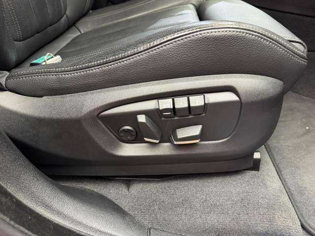 ＢＭＷ Ｘ５ xDrive 35d Mスポーツ 千葉県 2018(平30)年 1.2万km サファイアブラックP セレクトＰＫＧ　/パノラマＳＲ　/黒革シート　/ＡＣＣ　/ナビ　/ＴＶ　/３６０°/Ｂｌｕｅｔｏｏｔｈ接続　/ソフトクローズドア　/前後シートヒーター　/電動リアゲート　/ＬＥＤヘッドライト　/ＰＤＣ　/ＥＴＣ　/ドラレコ