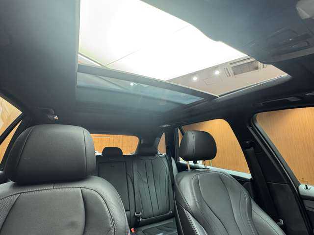 ＢＭＷ Ｘ５ xDrive 35d Mスポーツ 千葉県 2018(平30)年 1.2万km サファイアブラックP セレクトＰＫＧ　/パノラマＳＲ　/黒革シート　/ＡＣＣ　/ナビ　/ＴＶ　/３６０°/Ｂｌｕｅｔｏｏｔｈ接続　/ソフトクローズドア　/前後シートヒーター　/電動リアゲート　/ＬＥＤヘッドライト　/ＰＤＣ　/ＥＴＣ　/ドラレコ