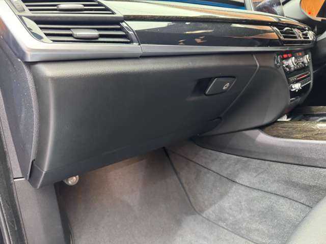 ＢＭＷ Ｘ５ xDrive 35d Mスポーツ 千葉県 2018(平30)年 1.2万km サファイアブラックP セレクトＰＫＧ　/パノラマＳＲ　/黒革シート　/ＡＣＣ　/ナビ　/ＴＶ　/３６０°/Ｂｌｕｅｔｏｏｔｈ接続　/ソフトクローズドア　/前後シートヒーター　/電動リアゲート　/ＬＥＤヘッドライト　/ＰＤＣ　/ＥＴＣ　/ドラレコ