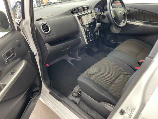 日産 デイズ ハイウェイスターX 兵庫県 2014(平26)年 7.2万km ホワイトパール ・純正ナビ&TV&CD&DVD&SD&BT/・バックカメラ/・ブレーキアシスト/・盗難防止システム/・衝突安全ボディ/・横滑り防止/・社外16インチアルミホイール/・HIDヘッドライト/・フロアマット/・スペアキー/・スマートキー/・取扱説明書/・ローダウン