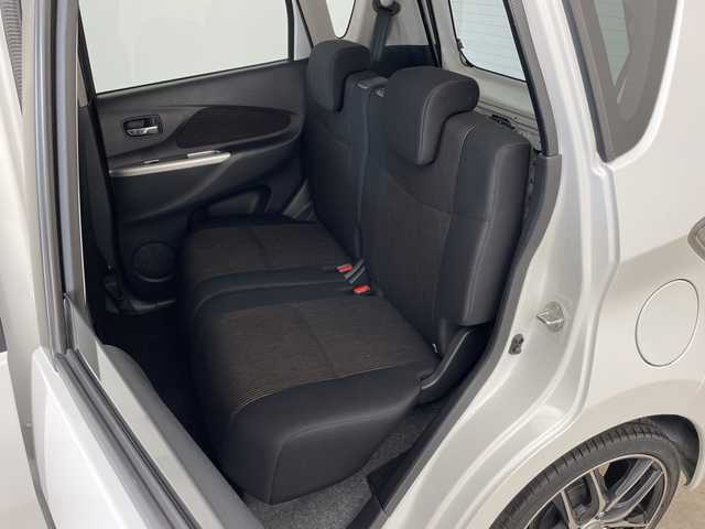 日産 デイズ ハイウェイスターX 兵庫県 2014(平26)年 7.2万km ホワイトパール ・純正ナビ&TV&CD&DVD&SD&BT/・バックカメラ/・ブレーキアシスト/・盗難防止システム/・衝突安全ボディ/・横滑り防止/・社外16インチアルミホイール/・HIDヘッドライト/・フロアマット/・スペアキー/・スマートキー/・取扱説明書/・ローダウン