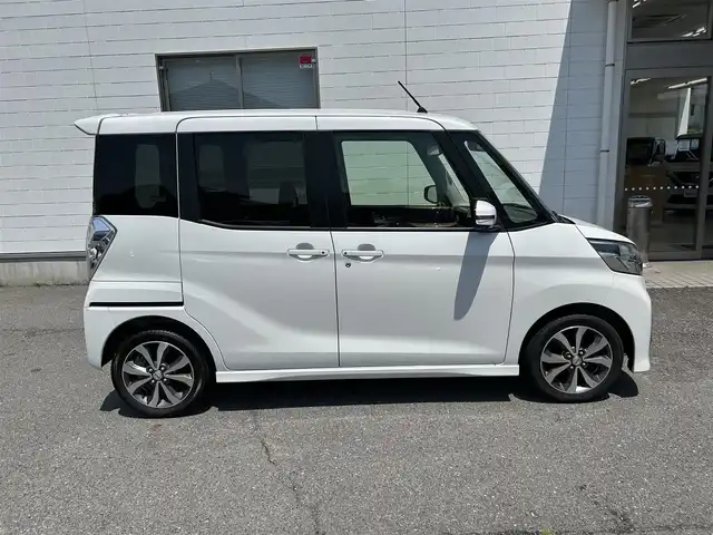 日産 デイズ ルークス ハイウェイスターX Gパッケージ 三重県 2016(平28)年 8.6万km ホワイトパール (株)IDOMが運営する【じしゃロン四日市店】の自社ローン専用車両になります。こちらは現金またはオートローンご利用時の価格です。自社ローンご希望の方は別途その旨お申付け下さい