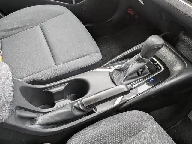 トヨタ カローラツーリング G－X 栃木県 2019(令1)年 11.5万km スーパーホワイトⅡ (株)IDOMが運営する【じしゃロン宇都宮店】の自社ローン対象車両になります。こちらは現金またはオートローンご利用時の価格です。自社ローンご希望の方は別途その旨お申付け下さい/純正ナビ/AM/FM/BT/トヨタセーフティセンス/衝突軽減システム/レーンキープアシスト/クルーズコントロール/コーナーセンサー/バックカメラ/ETC/スマートキー/プッシュスタート/電格ミラー/ドアミラーウインカー