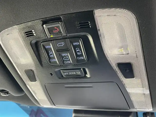 トヨタ ヴェルファイア Z ゴールデンアイズ 愛知県 2021(令3)年 4万km ホワイトパールクリスタルシャイン 純正ディスプレイナビ　フルセグＴＶ　ミラキャスト　ツインムーンルーフ　パワーバックドア　ハーフレザーシート　両側パワースライドドア　セーフティセンス　衝突軽減　追従クルコン　LEDオートライト　禁煙車