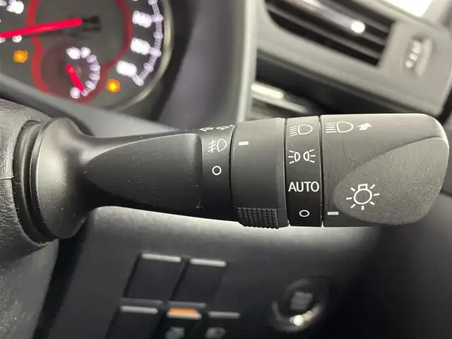 トヨタ ヴェルファイア Z ゴールデンアイズ 大阪府 2021(令3)年 4万km ホワイトパールクリスタルシャイン トヨタセーフティセンス/　・プリクラッシュセーフティ/　・レーンディパーチャーアラート/　・オートマチックハイビーム/　・レーダークルーズコントロール/ツインムーンルーフ/純正オーディオディスプレイ/　　BT/Miracast/フルセグTV/バックカメラ/両側パワースライドドア/パワーバックドア/LEDオートライト/フォグランプ/合皮ハーフレザーシート/純正18インチアルミホイール/クリアランスソナー/TEIN車高調