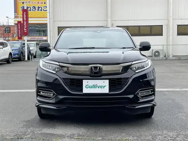 ホンダ ヴェゼル ハイブリッド RS ホンダセンシング 群馬県 2019(令1)年 6.8万km クリスタルブラックパール 純正９インチナビ　/フルセグＴＶ・Ｂｌｕｅｔｏｏｔｈ・ＣＤ・ＤＶＤ　/バックカメラ　/シートヒーター　/黒ハーフレザー　/パドルシフト　/ハンドル支援/アダプティブクルーズコントロール　/衝突軽減ブレーキ　/レーンアシスト　/オートワイパー　/純正AW