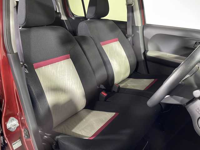 トヨタ パッソ モーダ　S 福岡県 2016(平28)年 3.4万km ファイアークォーツレッドM 純正ナビ/バックカメラ/フルセグ/アイドリングストップ/Bluetooth/CD/DVD/横滑り防止装置/衝突軽減システム/ABS/Wエアバッグ/盗難防止装置/スマートキー/プッシュスタート/LEDフォグランプ