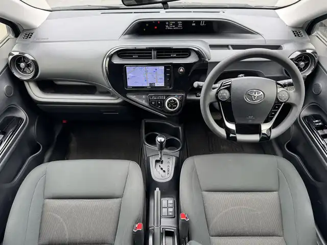 トヨタ アクア S スタイルブラック 滋賀県 2018(平30)年 6.5万km ダークブルーマイカ 禁煙車/社外ナビ/(CD/フルセグ/Bluetooth)/バックカメラ/ETC/ドラレコ/コーナーセンサー/オートライト/ステアリングスイッチ/スマートキー/プッシュスタート/スペアキー