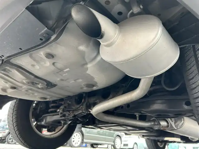 トヨタ ハリアー エレガンス 滋賀県 2014(平26)年 7万km ダークブラウンM ガソリン/2WD(FF)/CVT/マイコン制御チルト＆スライド電動ムーンルーフ/９インチ社外ナビ【EX900】/(FM/AM/CD/DVD/フルセグ/Bluetooth)/前後ドライブレコーダー/ETC/バックカメラ/電動格納ミラー/アイドリングストップ/革巻きステアリング/ステアリングスイッチ/オートライト/LEDヘッドライト/フロントフォグ/フルオートエアコン/プッシュスタート/スマートキー/純正フロアマット/トノカバー