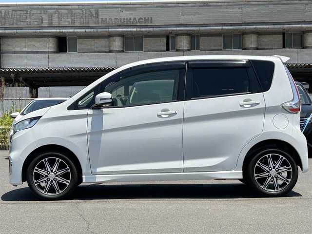 三菱 ｅＫカスタム T　セーフティPKG 岡山県 2018(平30)年 6.1万km シルキーホワイト 社外ナビ　/全方位カメラ　/衝突軽減/クルーズコントロール　/横滑り防止　/シートヒーター　/アイドリングストップ　　/ＵＳＢ入力端子　/オートライト　/オートマチックハイビーム　/純正AW　/LED　/Bluetooth
