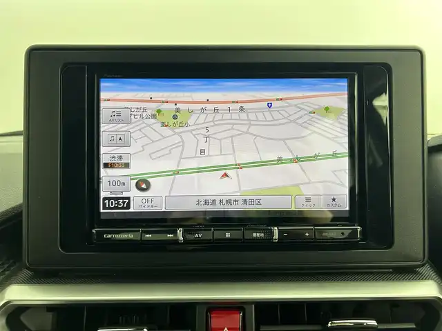 ダイハツ ロッキー G 道央・札幌 2020(令2)年 1.7万km ブラックマイカメタリック ・４WD/・寒冷地仕様/・社外メモリーナビ/　BT/USB/フルセグ/HDMI/・バックカメラ/・ETC/・スマートアシスト/・レーダークルーズコントロール/・レーンキープアシスト/・クリアランスソナー/・オートハイビーム/・ステアリングスイッチ/・前席シートヒーター/・LEDヘッドライト/・フォグライト/・オートライト/・プッシュスタート/・スマートキー/・純正フロアマット/・ドアバイザー