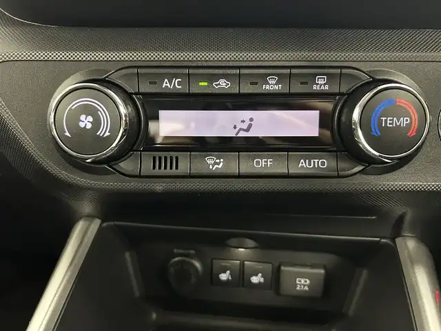 ダイハツ ロッキー G 道央・札幌 2020(令2)年 1.7万km ブラックマイカメタリック ・４WD/・寒冷地仕様/・社外メモリーナビ/　BT/USB/フルセグ/HDMI/・バックカメラ/・ETC/・スマートアシスト/・レーダークルーズコントロール/・レーンキープアシスト/・クリアランスソナー/・オートハイビーム/・ステアリングスイッチ/・前席シートヒーター/・LEDヘッドライト/・フォグライト/・オートライト/・プッシュスタート/・スマートキー/・純正フロアマット/・ドアバイザー