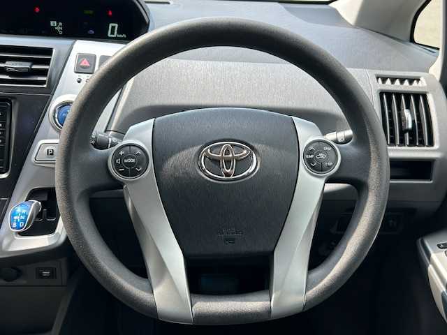 トヨタ プリウス α S 静岡県 2013(平25)年 11.9万km ダークブルーマイカ ワンオーナー/社外メモリナビ/(AM/FM/BT/iPod/DVD)/フルセグTV/ビルトインETC/プッシュスタート/スマートキー/スペアキー×1/純正16インチアルミホイール/純正フロアマット/オートエアコン/LEDヘッドライト/取扱説明書/保証書