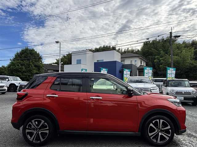 ダイハツ ロッキー G 熊本県 2020(令2)年 10万km ブラックマイカメタリック/コンパーノレッド ワンオーナー/純正ディスプレイオーディオ/【フルセグTV/Bluetooth/Applecarplay/USB】/全周囲カメラ/レーダークルーズコントロール/衝突軽減ブレーキ/レーンアシスト/コーナーセンサー/純正17インチAW/オートLEDヘッドライト/オートハイビーム/前席シートヒーター/社外ドライブレコーダー/ETC/ウィンカーミラー/スマートキー/プッシュスタート/アイドリングストップ/純正ドアバイザー/純正フロアマット/横滑り防止装置/盗難防止装置/保証書/取扱説明書