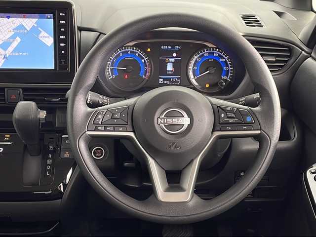 日産 ルークス HWS X プロパイロットED 鹿児島県 2024(令6)年 0.2万km オーシャンブルーP 純正９型ナビ/（フルセグ/Bluetooth/SD）/プロパイロット　/アラウンドビューモニター/バックカメラ/前後ドライブレコーダー　/ビルドインＥＴＣ　/エマージェンシーブレーキ　/両側パワースライドドア/電子パーキング　/オートホールド　/デジタルインナーミラー/LEDヘッドライト/オートライト/オートマチックハイビーム/純正アルミホイール/USB入力端子/アイドリングストップ/プッシュスタートボタン/スマートキー