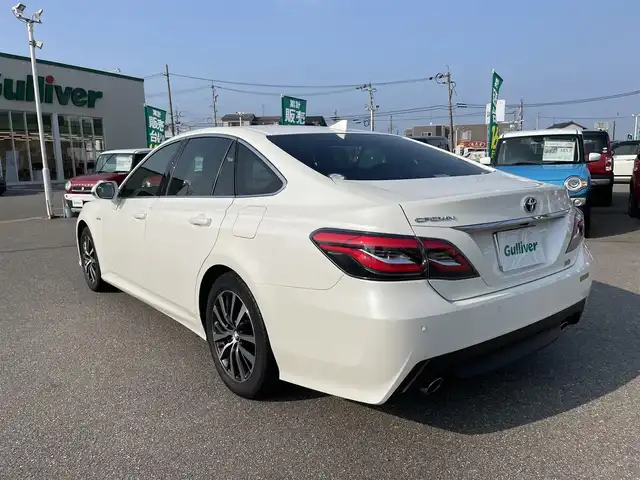 トヨタ クラウン ハイブリッド S Cパッケージ 石川県 2020(令2)年 2.6万km ホワイトパールクリスタルシャイン メーカー純正ナビ/フルセグTV/バックカメラ/トヨタセーフティセンス/レーダークルーズ/ETC/ブラインドスポットモニター/LEDヘッドライト/純正アルミホイール/スマートキー/プッシュスタート/クリアランスソナー/パドルシフト/保証書