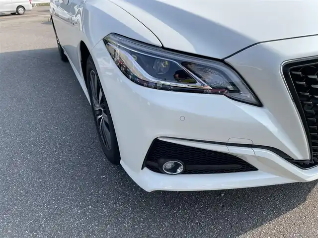 トヨタ クラウン ハイブリッド S Cパッケージ 石川県 2020(令2)年 2.6万km ホワイトパールクリスタルシャイン メーカー純正ナビ/フルセグTV/バックカメラ/トヨタセーフティセンス/レーダークルーズ/ETC/ブラインドスポットモニター/LEDヘッドライト/純正アルミホイール/スマートキー/プッシュスタート/クリアランスソナー/パドルシフト/保証書