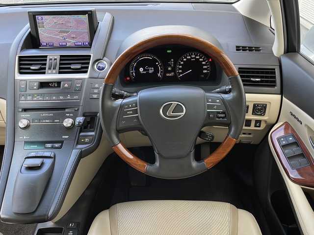レクサス ＨＳ 250h バージョンI 岐阜県 2013(平25)年 10.7万km クォーツホワイトクリスタルシャイン 純正メーカーナビ/ビルトインETC/ワンオーナー/バックカメラ/シートヒーター  シートクーラー/ドライブレコーダー/純正フロアマット/純正AW/AAC/衝突被害軽減ブレーキ