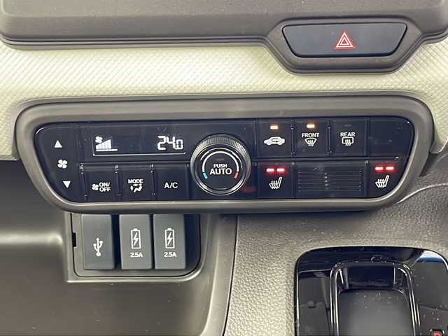 ホンダ Ｎ ＢＯＸ L 埼玉県 2023(令5)年 1.2万km プレミアムアガットブラウンP 純正ナビ　VXM-225Ci/(Bluetooth/CD/USB/AM/FM)/バックカメラ/前後ドライブレコーダー/ETC/Honda SENSING/・衝突軽減ブレーキ/・誤発進抑制機能/・路外逸脱抑制機能/・アダプティブクルーズコントロール/・先行車発進お知らせ機能/・標識認識機能/・オートハイビーム/電子パーキングシステム/ブレーキホールド/クリアランスソナー/運転席・助手席シートヒーター/ロールサンシェード/全席レザー調シートカバー付/ウィンカーミラー/プッシュスタート/ステアリングリモコン/片側パワースライドドア/純正フロアマット