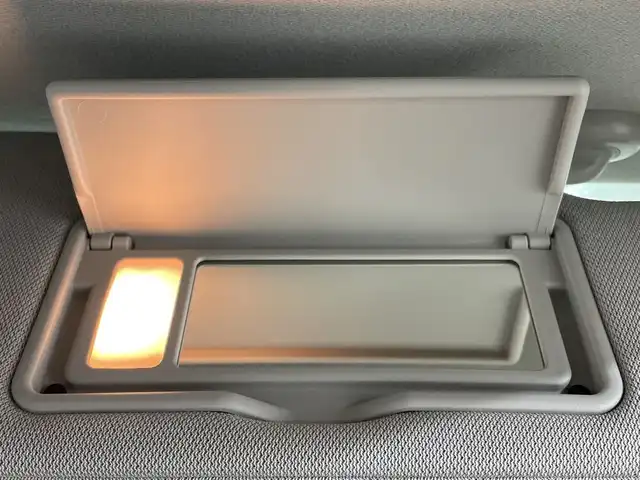 ホンダ ヴェゼル ハイブリッド e:HEV Z 福岡県 2025(令7)年 0.1千km クリスタルブラックパール ・Honda CONNECTディスプレーナビ/・フルセグ/・Bluetooth/・バックカメラ/・ホンダセンシング/・ハンドルヒーター/・パドルシフト/・置くだけ充電/・パワーバックドア/・ハーフレザーシート/・D/Nシートヒーター/・ビルディセントコントロール/・オートライト/・フォグライト/・電格ミラー/・ウィンカーミラー
