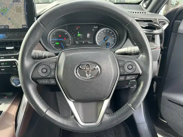 トヨタ ハリアー ハイブリッド Z レザーパッケージ 栃木県 2020(令2)年 6.1万km プレシャスブラックパール トヨタセーフティセンス/純正メモリナビ/フルセグTV/Bluetooth/USB/TVキャンセラー/JBLサウンド/パノラミックビューモニター/ETC2.0/デジタルインナーミラー/前後ドライブレコーダー/黒革シート/パワーシート/シートヒーター/エアシート/パワーバックドア/アクセサリーコンセント/ワイヤレス充電/ヘッドアップディスプレイ/ブラインドスポットモニター/レーダークルーズコントロール/純正フロア/ラゲッジマット/スマートキー/LEDヘッドライト
