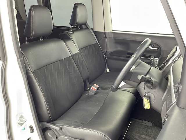 ダイハツ タント カスタム RS トップED SAⅡ 愛知県 2016(平28)年 5.4万km パールホワイトⅢ KENWOODナビ（MPV-L503W)/・BT/iPod/USB/フルセグTV/AM/FM/CD/DVD//バックモニター/両側パワースライドドア/ハーフレザーシート/スマートアシストII/クリアランスソナー/LEDオートヘッドライト/純正フォグランプ/後席ロールサンシェード/衝突被害軽減システム/誤発進抑制制御機能/衝突警報機能/車線逸脱警報機能/電動格納ウィンカーミラー/プッシュスタート/純正ドアバイザー/純正アルミホイール/ISOFIX/運転席助手席サイドエアバッグ/スペアキー