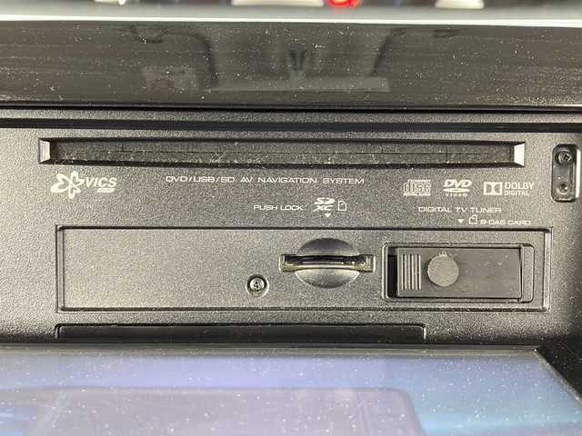 ダイハツ タント カスタム RS トップED SAⅡ 愛知県 2016(平28)年 5.4万km パールホワイトⅢ KENWOODナビ（MPV-L503W)/・BT/iPod/USB/フルセグTV/AM/FM/CD/DVD//バックモニター/両側パワースライドドア/ハーフレザーシート/スマートアシストII/クリアランスソナー/LEDオートヘッドライト/純正フォグランプ/後席ロールサンシェード/衝突被害軽減システム/誤発進抑制制御機能/衝突警報機能/車線逸脱警報機能/電動格納ウィンカーミラー/プッシュスタート/純正ドアバイザー/純正アルミホイール/ISOFIX/運転席助手席サイドエアバッグ/スペアキー