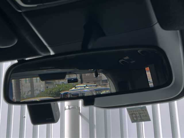 ホンダ ステップワゴン スパーダ eHEV プレミアムライン 三重県 2022(令4)年 5万km プラチナホワイトパール 純正11.4型ナビ /全周囲カメラ /BSM /両側パワースライドドア/ビルトインETC /スペアキー /前後ドドライブレコーダー/1.2列シートヒーター /コーナーセンサー /パワーバックドア/hレーダークルーズコントロール/レーンキープアシスト/衝突軽減ブレーキ/USB・タイプC給電ポート/オットマン/パドルシフト/LEDヘッドライト/オートハイビーム /オートライト/革巻きステアリング/ステアリングスイッチ/純正フロアマット/リヤサンシェード/電子パーキング/ハーフレザーシート /電動格納ミラー/禁煙車