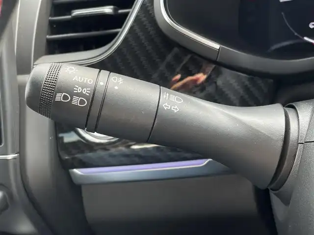 ルノー ルノー アルカナ RSライン E-テックハイブリッド 東京都 2022(令4)年 0.8万km 黒 ワンオーナー/純正ディスプレイオーディオ/AppleCarPlay/AndroidAuto/AUX/USB/Bluetooth/360°カメラ/シートヒーター/ハンドルヒーター/ACC/BSM/レーンキープ/スマートキー/ハーフレザーシート/ETC