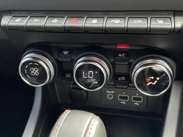 ルノー ルノー アルカナ RSライン E-テックハイブリッド 東京都 2022(令4)年 0.8万km 黒 ワンオーナー/純正ディスプレイオーディオ/AppleCarPlay/AndroidAuto/AUX/USB/Bluetooth/360°カメラ/シートヒーター/ハンドルヒーター/ACC/BSM/レーンキープ/スマートキー/ハーフレザーシート/ETC