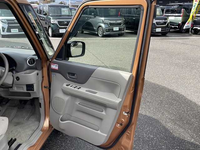 スズキ スペーシア G 新潟県 2014(平26)年 13万km キャンドルオレンジメタリック アイドリングストップ/ドアバイザー/両側スライドドア/純正フロアマット/スマートキー/ハロゲンヘッドライト