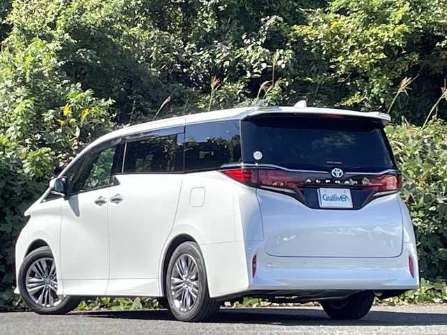 トヨタ アルファード Z 大分県 2023(令5)年 1.4万km プラチナホワイトパールマイカ ワンオーナー /両側パワースライドドア /ユンミバーサルステップ/パノラミックビューモニター/ワイヤレス充電/アダプティブクルーズコントロール/レーンキープアシスト/ステアリングヒーター/エグゼクティブパワーシート/シートヒーター/シートベンチレーション/純正ナビ/フルセグ/Bluetooth/リア純正フリップダウンモニター/ビルトインETC2.0/ドライブレコーダー/スマートキー/エンジンプッシュスタート