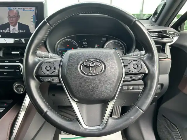 トヨタ ハリアー ハイブリッド Z レザーパッケージ 和歌山県 2021(令3)年 7.7万km プレシャスブラックパール モデリスタエアロ/純正12.3型ナビ/JBLプレミアムサウンド/フルセグTV/デジタルインナーミラー/パノラミックビューモニター/プリクラッシュセーフティー/ヘッドアップディスプレイ/ブラインドスポットモニター/シートヒーター/シートエアベンチレーション/パワーシート/ポジションメモリー/ビルトインETC2.0/ドライブレコーダー/電動リアゲート/LEDヘッドライト/オートライト