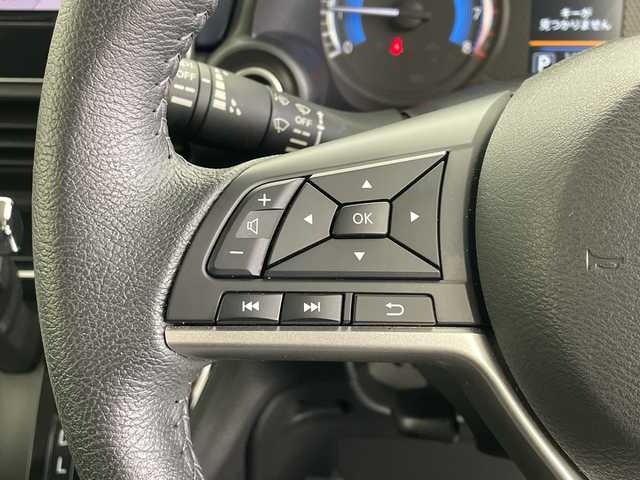 日産 デイズ ハイウェイスターX 愛知県 2023(令5)年 1.4万km ホワイトパール エマージェンシーブレーキ/・車線逸脱警報/・ふらつき警報/・先行車発進お知らせ/・道路標識お知らせ/・速度標識お知らせ/・ビークルダイナミクスコントロール/純正メモリーナビ/・フルセグ/FM/AM/アラウンドビューモニター/クリアランスソナー/LEDヘッドライト/プッシュスタート/i-stop/スマートキー/オートライト/フォグライト/ETC/取扱説明書/保証書