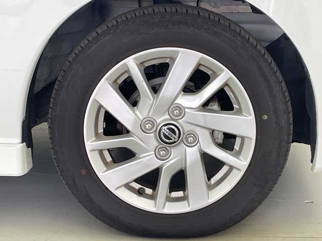 日産 デイズ ハイウェイスターX 愛知県 2023(令5)年 1.4万km ホワイトパール エマージェンシーブレーキ/・車線逸脱警報/・ふらつき警報/・先行車発進お知らせ/・道路標識お知らせ/・速度標識お知らせ/・ビークルダイナミクスコントロール/純正メモリーナビ/・フルセグ/FM/AM/アラウンドビューモニター/クリアランスソナー/LEDヘッドライト/プッシュスタート/i-stop/スマートキー/オートライト/フォグライト/ETC/取扱説明書/保証書