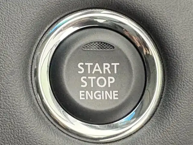 三菱 デリカＤ：５ シャモニー 滋賀県 2025(令7)年 0.1千km 黒Ⅱ 登録済未使用車/ALPINE製11インチナビ/【Bluetooth/HDMI/Apple CarPlay/Android Auto】/全方位カメラ/両側パワースライドドア/ハーフレザーシート/追従クルーズコントロール/ブラインドスポットモニタリング/LEDヘッドライト/オートマチックハイビーム/D席パワーシート/D/Nシートヒーター/ステアリングヒーター/パワーバックドア/AC100V電源/電動パーキングブレーキ/オートブレーキホールド/パドルシフト