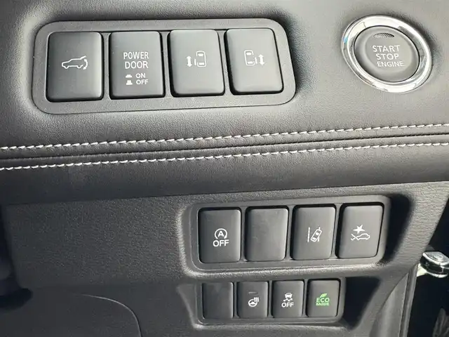 三菱 デリカＤ：５ シャモニー 滋賀県 2025(令7)年 0.1千km 黒Ⅱ 登録済未使用車/ALPINE製11インチナビ/【Bluetooth/HDMI/Apple CarPlay/Android Auto】/全方位カメラ/両側パワースライドドア/ハーフレザーシート/追従クルーズコントロール/ブラインドスポットモニタリング/LEDヘッドライト/オートマチックハイビーム/D席パワーシート/D/Nシートヒーター/ステアリングヒーター/パワーバックドア/AC100V電源/電動パーキングブレーキ/オートブレーキホールド/パドルシフト