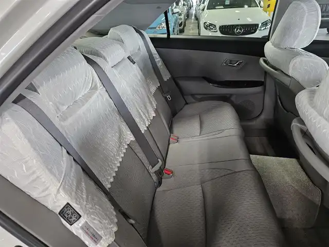 トヨタ クラウン ロイヤル Rサルーン アニバーサリーED 福岡県 2009(平21)年 3.6万km ホワイトパールクリスタルシャイン 純正ナビ/フルセグTV/バックカメラ/ビルトインETC/ドライブレコーダー/レーダークルーズコントロール/衝突被害軽減ブレーキ/ステアリング連動HIDヘッドランプ/オートライト/フロントフォグランプ/木目調/革巻きコンビステアリング/前席パワーシート/純正シートカバー付/純正17インチアルミホイール/スマートキー/プッシュエンジンスタート/イモビライザー/禁煙車