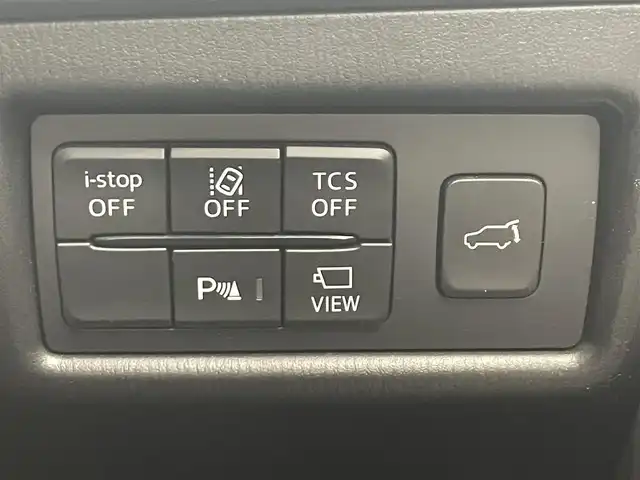 マツダ ＣＸ－８ 25S ブラックトーンED 滋賀県 2021(令3)年 5.6万km スノーフレイクホワイトパールマイカ 禁煙車/純正メーカーナビ/・フルセグTV・Bluetooth・USB・AM・FM/BOSEサウンドシステム(メーカーオプション)/全方位カメラ/ヘッドアップディスプレイ/前後ドライブレコーダー/前後コーナーセンサー/パワーバックドア/革巻きステアリング/シートヒーター/ETC/オートブレーキホールド/後席2.5A USB充電/ステアリングスイッチ/純正19インチアルミホイール/純正フロアマット
