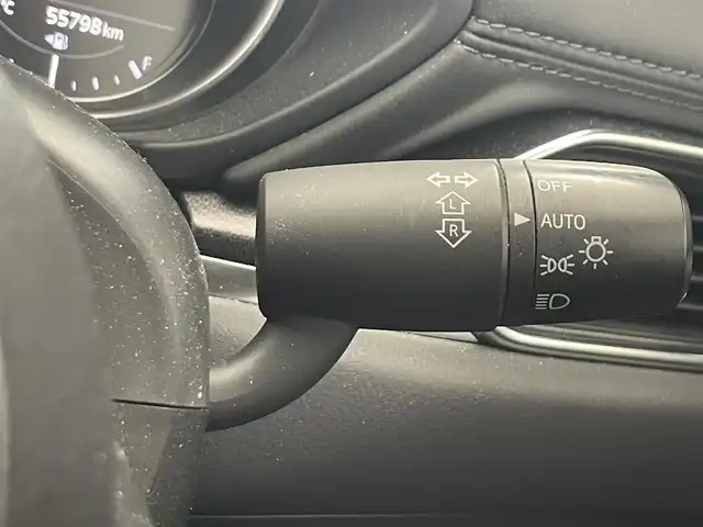 マツダ ＣＸ－８ 25S ブラックトーンED 滋賀県 2021(令3)年 5.6万km スノーフレイクホワイトパールマイカ 禁煙車/純正メーカーナビ/・フルセグTV・Bluetooth・USB・AM・FM/BOSEサウンドシステム(メーカーオプション)/全方位カメラ/ヘッドアップディスプレイ/前後ドライブレコーダー/前後コーナーセンサー/パワーバックドア/革巻きステアリング/シートヒーター/ETC/オートブレーキホールド/後席2.5A USB充電/ステアリングスイッチ/純正19インチアルミホイール/純正フロアマット
